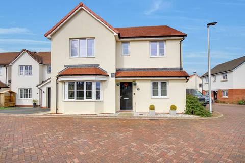 4 bedroom detached house for sale, Spinney Close, Barnstaple EX31