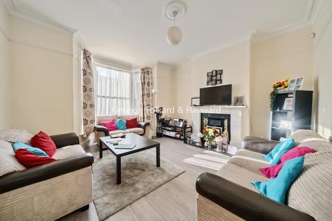 3 bedroom terraced house for sale, Minard Road, Catford