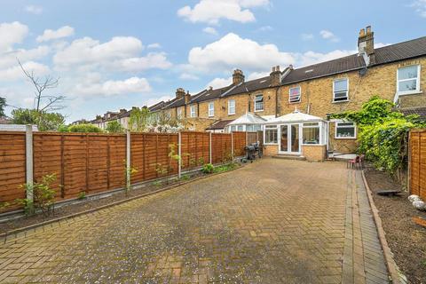 3 bedroom terraced house for sale, Minard Road, Catford