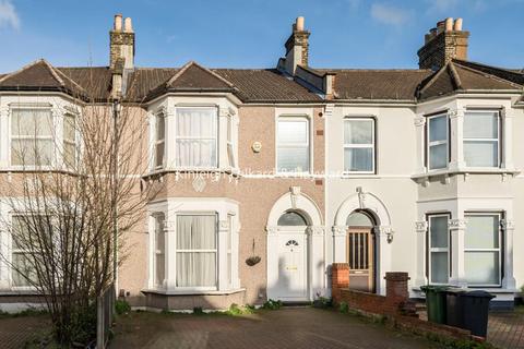 3 bedroom terraced house for sale, Minard Road, Catford