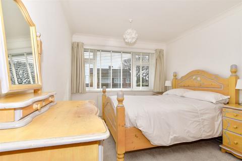 3 bedroom semi-detached house for sale, Rough Common, Canterbury, Kent