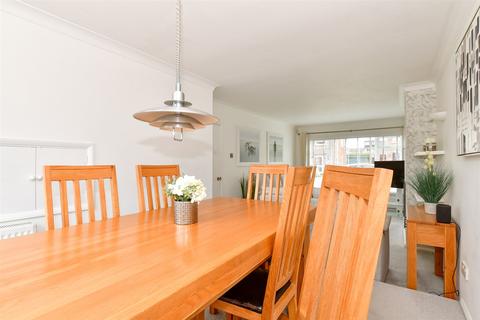 3 bedroom semi-detached house for sale, Rough Common, Canterbury, Kent