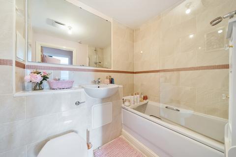 2 bedroom apartment for sale, Esparto Way, South Darenth, Kent, DA4