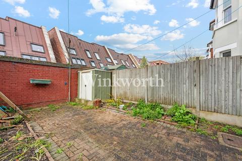 31 Keston Road, London, N17 6PJ