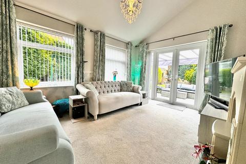 16 Argyll Crescent, Muxton, Telford, TF2 8PR