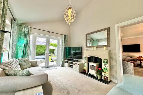 16 Argyll Crescent, Muxton, Telford, TF2 8PR