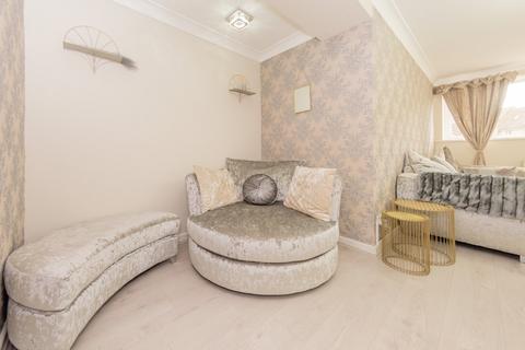 5 bedroom detached house for sale, Laisterdyke, Bradford BD4