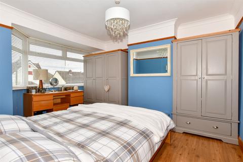 5 bedroom semi-detached house for sale, Vale Road, Northfleet, Gravesend, Kent
