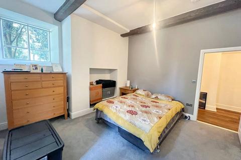 2 bedroom apartment to rent, Minster Precincts, Peterborough PE1
