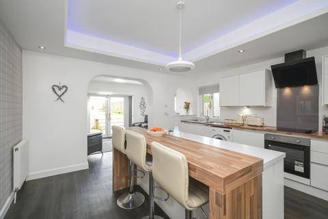 123 Main Street, Pathhead, EH37 5PT