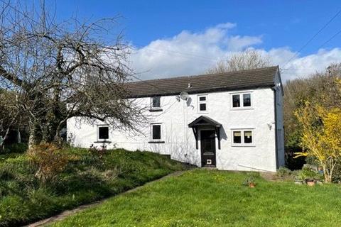 3 bedroom detached house for sale, Court Robin Lane, Llangwm, Usk, Monmouthshire, NP15