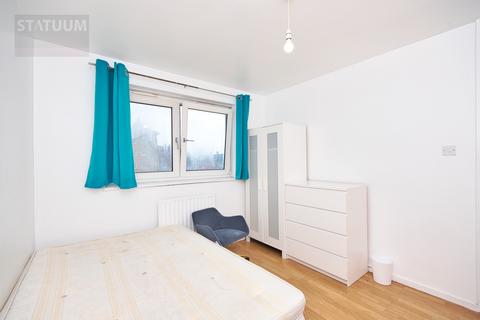 1 bedroom in a flat share to rent - Cambridge Heath Road, Whitechapel, Bethnal Green, London, E1