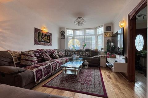4 bedroom terraced house for sale, Hayes UB3