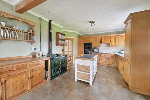 5 bedroom detached bungalow for sale, Verwood