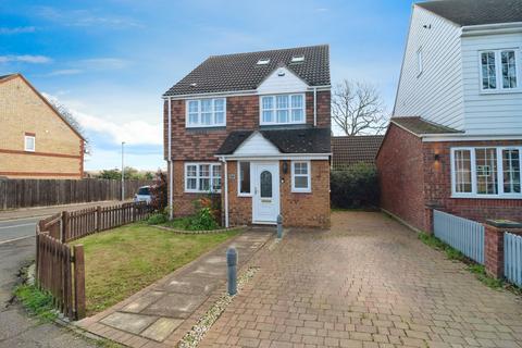 4 bedroom detached house for sale, Hatfield Road, Rayleigh, SS6