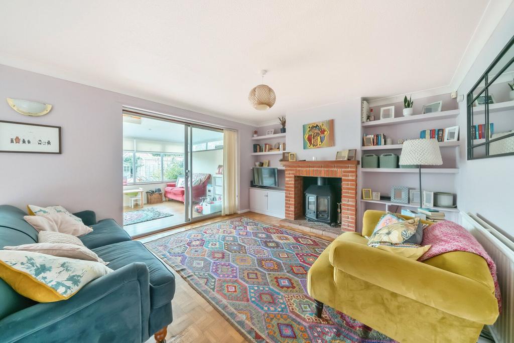 Sitting/Dining Room