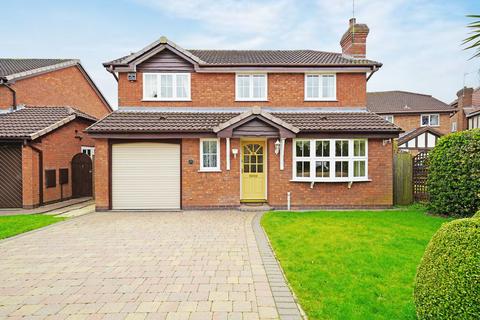 4 bedroom detached house for sale, Timberlake Close, Shirley, B90