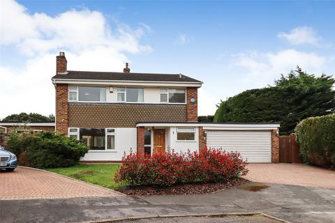 6 Croft Way, Frimley, Camberley, GU16 8LN