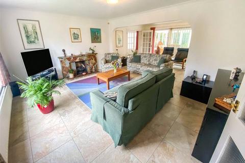 6 Croft Way, Frimley, Camberley, GU16 8LN