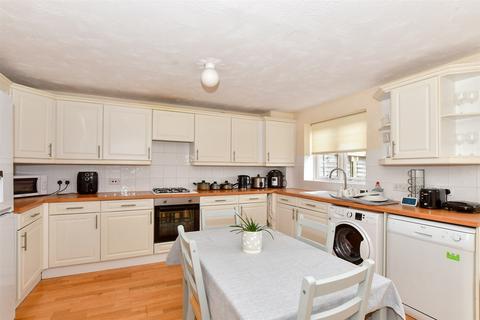 4 bedroom terraced house for sale, Gun Tower Mews, Rochester, Kent