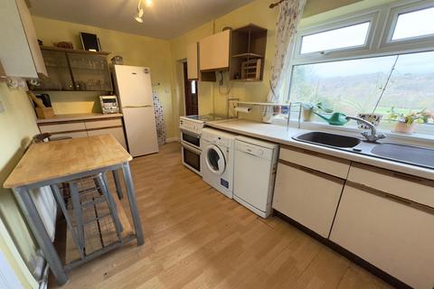 2 bedroom townhouse for sale, Albert Avenue, Shipley, West Yorkshire