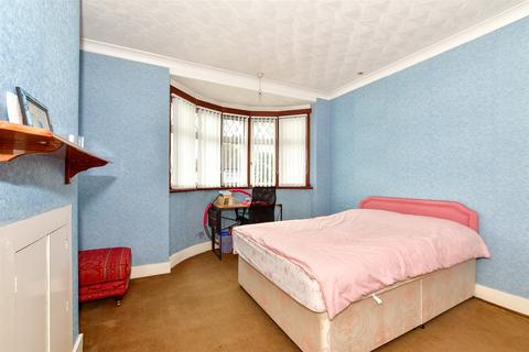 43 Grange Road, Gravesend, DA11 0ET