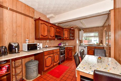 43 Grange Road, Gravesend, DA11 0ET