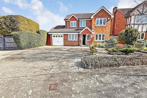 15 Broomfields, Hartley, Longfield, DA3 8BW
