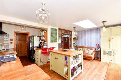 4 bedroom semi-detached house for sale, Bolney Road, Ansty, Haywards Heath, West Sussex