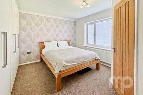 3 bedroom detached bungalow for sale, Highlands, Thetford IP24