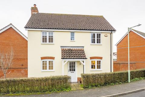 3 bedroom detached house to rent, Fields View, Sudbury CO10