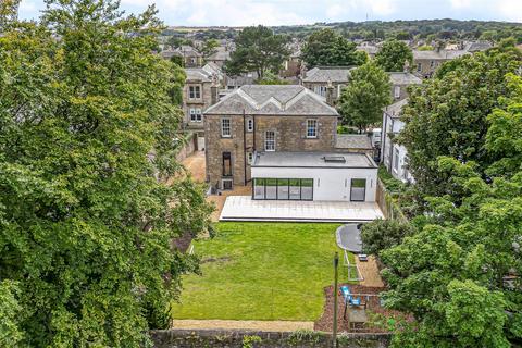 7 bedroom detached house for sale, East Fergus Place, Kirkcaldy