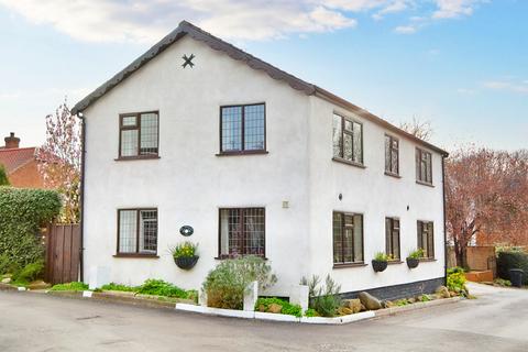 3 bedroom cottage for sale, Crowtree Lane, Louth LN11 0QW