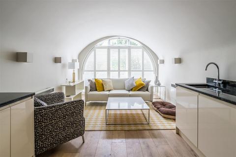 1 bedroom apartment to rent, 14 Quarry Street, Guildford, Surrey, GU1