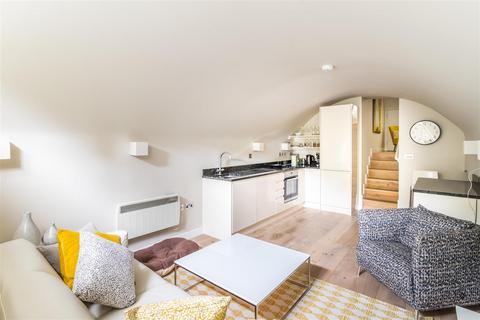 1 bedroom apartment to rent, 14 Quarry Street, Guildford, Surrey, GU1