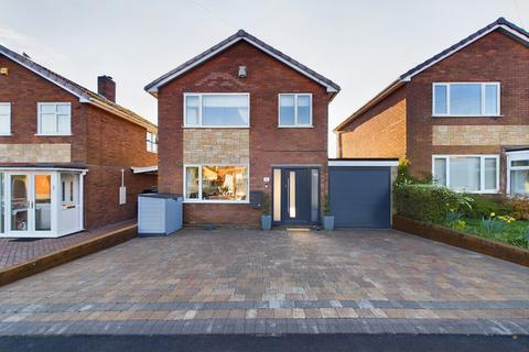 3 bedroom detached house for sale, Pear Tree Close, Huntington, Cannock