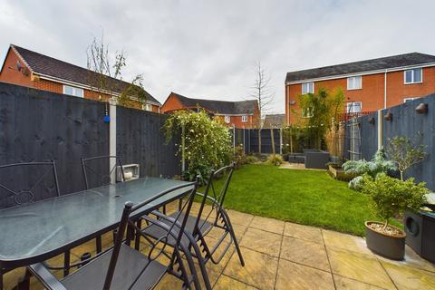 3 Balata Way, Burton-on-trent, DE13 0TY