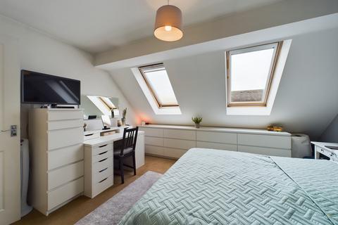 3 Balata Way, Burton-on-trent, DE13 0TY