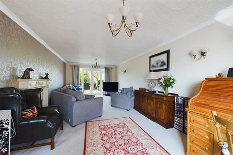 3 bedroom detached bungalow for sale, Church Road, Quarndon