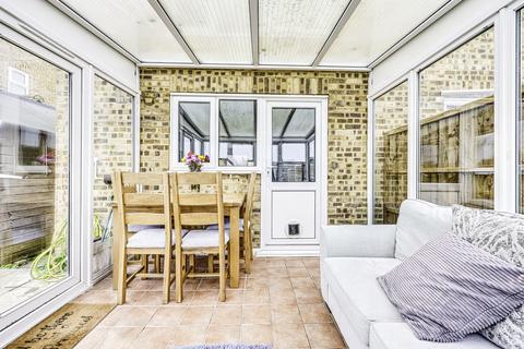 8 Havenside, Little Wakering, Southend-on-sea, SS3 0JT