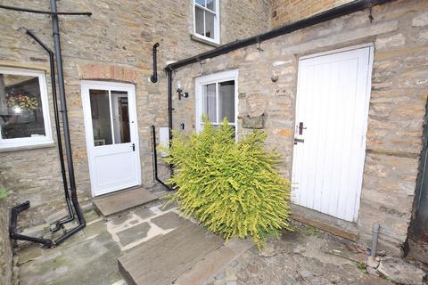 2 bedroom terraced house for sale, Victoria Road, Richmond