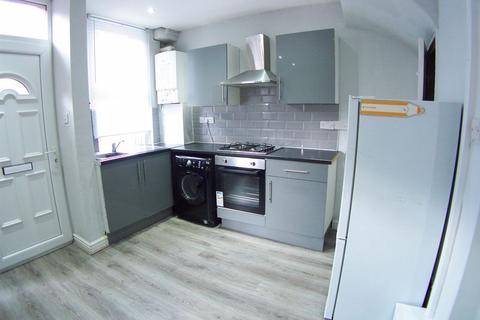 2 bedroom terraced house for sale - Thornville Avenue, Leeds