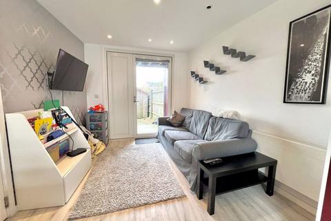 3 bedroom terraced house for sale, Holden Avenue, Oxley Park, Milton Keynes