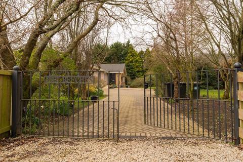 4 bedroom detached house for sale, The Beeches, Eshiels Mill, Eshiels, Peebles, EH45 8NA