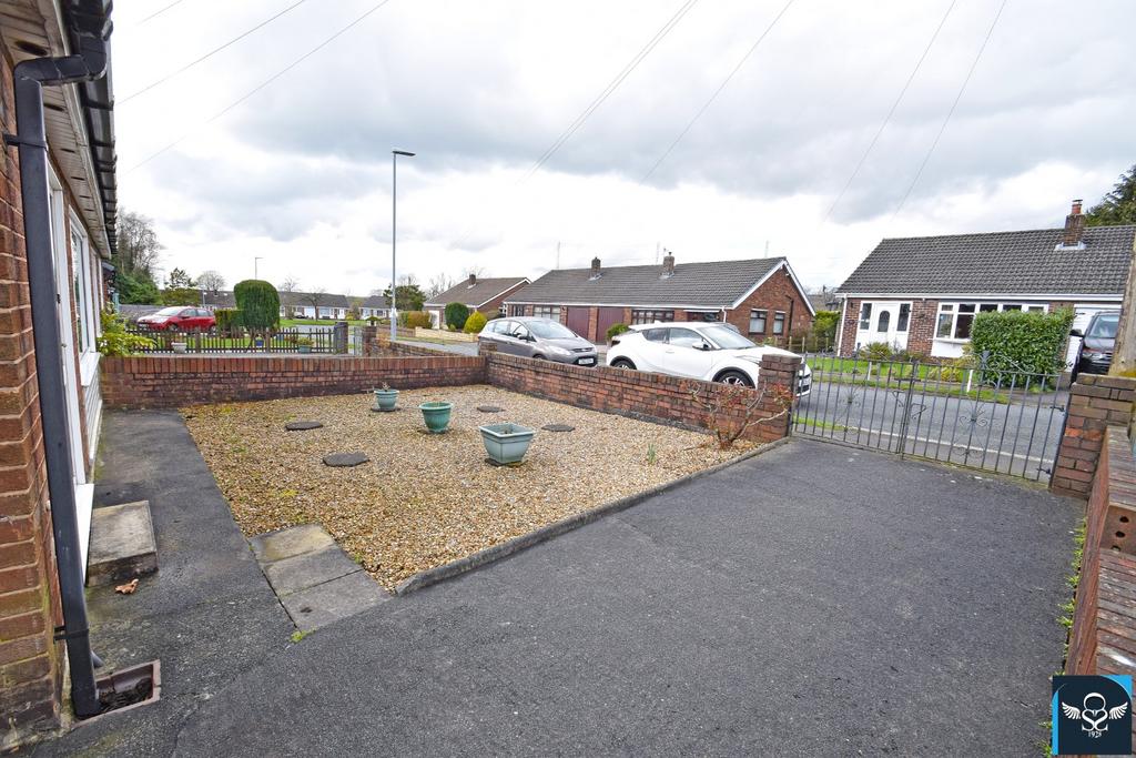 Lindale Crescent, Burnley 2 bed bungalow for sale £150,000
