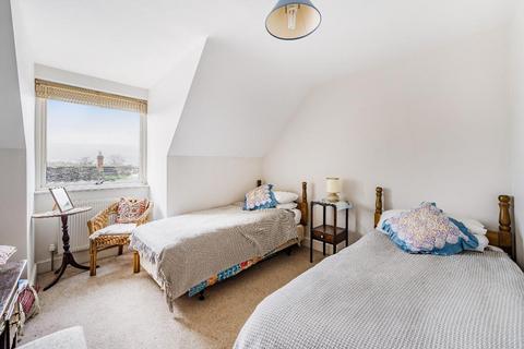 2 Cider Orchard, Coaley, Dursley, GL11 5ET