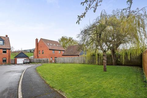 2 Cider Orchard, Coaley, Dursley, GL11 5ET