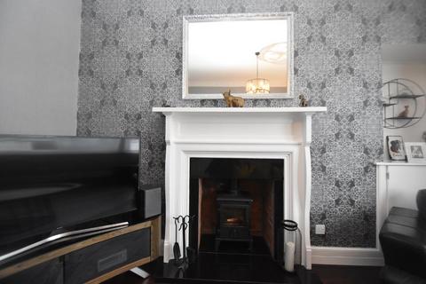 3 bedroom end of terrace house for sale, Lilybank Avenue, Muirhead, G69 9EW