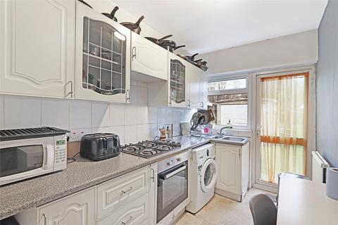 3 bedroom semi-detached house for sale, Ilford, Essex IG4