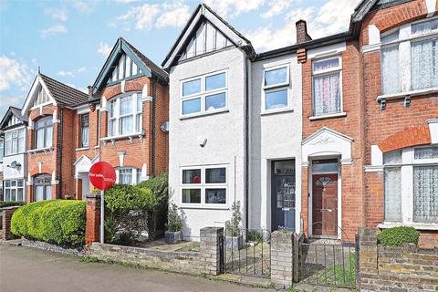4 bedroom terraced house for sale, Chingford, London E4